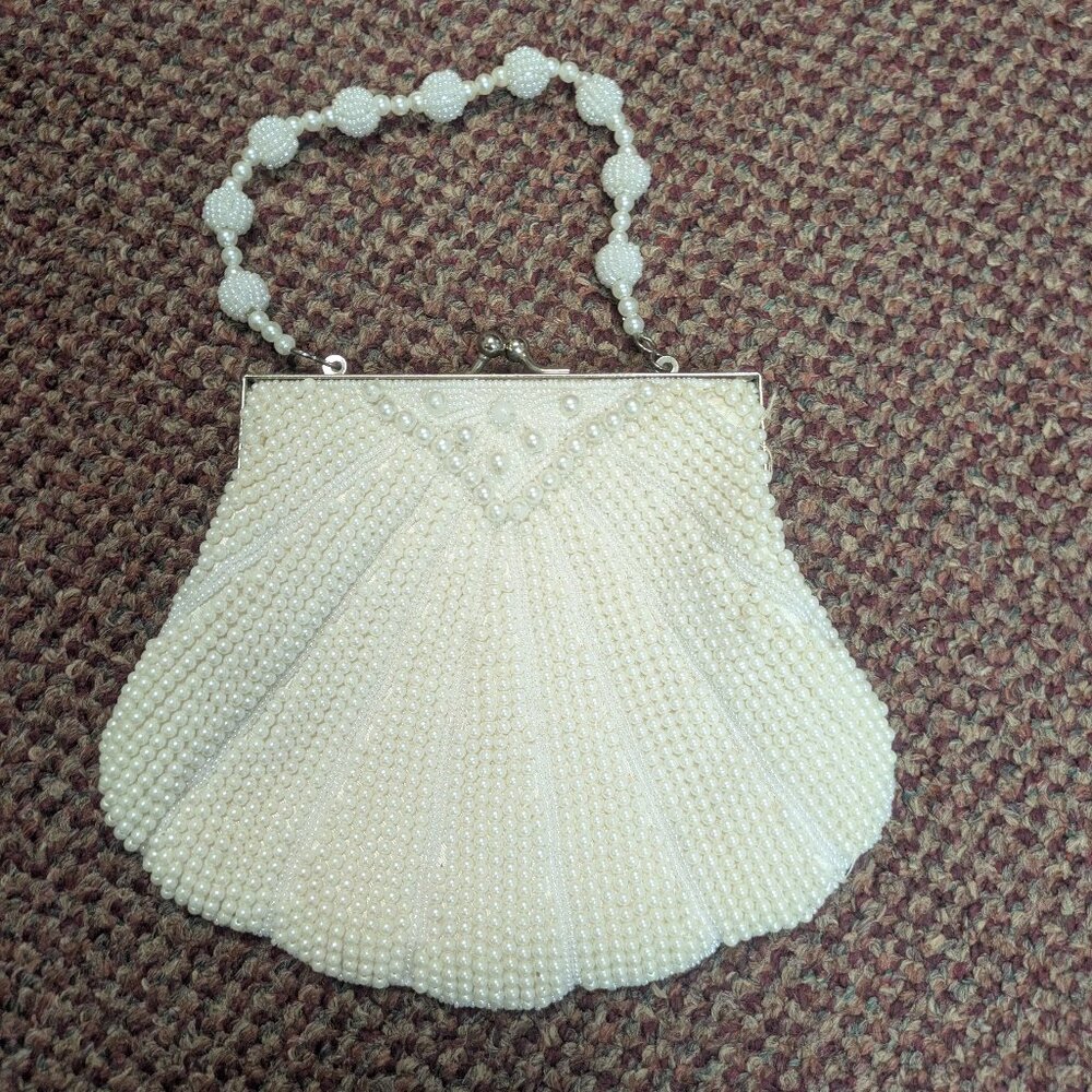 Vintage Pearl Clutch